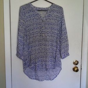 Rayon top small 3/4 sleeves great w/ jeans